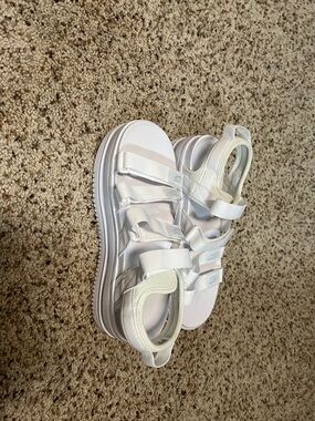 White Sport Sandals with Adjustable Straps